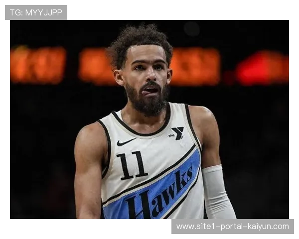 老鹰特雷杨挡拆发起高效 队友无球跑动创造空间