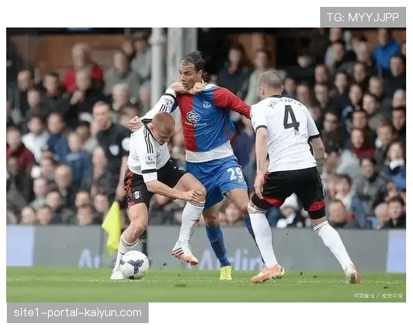 富勒姆客场三比一击败桑德兰 希门尼斯点球梅开二度